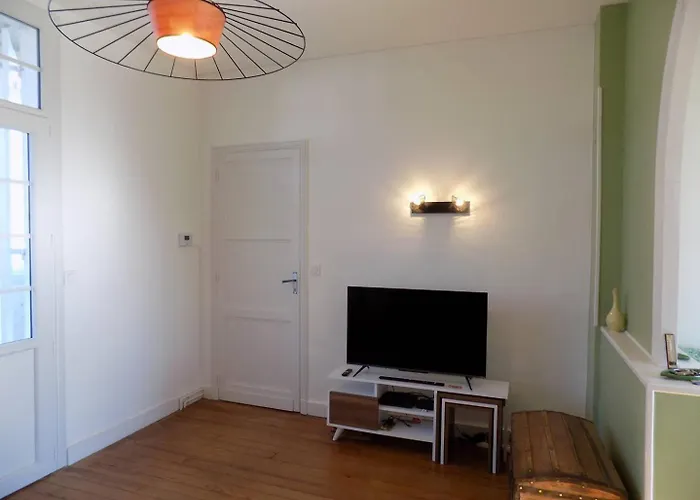 Georges De Didonne - Maison Confortable Au Calme - Pepite En Villa *