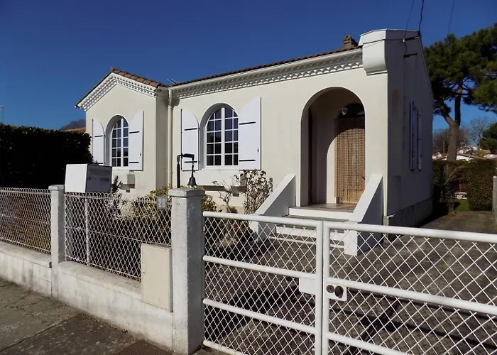 Georges De Didonne - Maison Confortable Au Calme - Pepite En Saint-Georges-de-Didonne